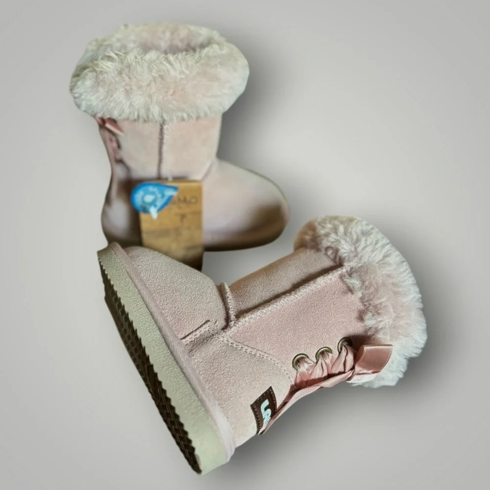 Lamo Pink Furry Suede Pink Waterproof Winter Boots Bows Toddler Size 6